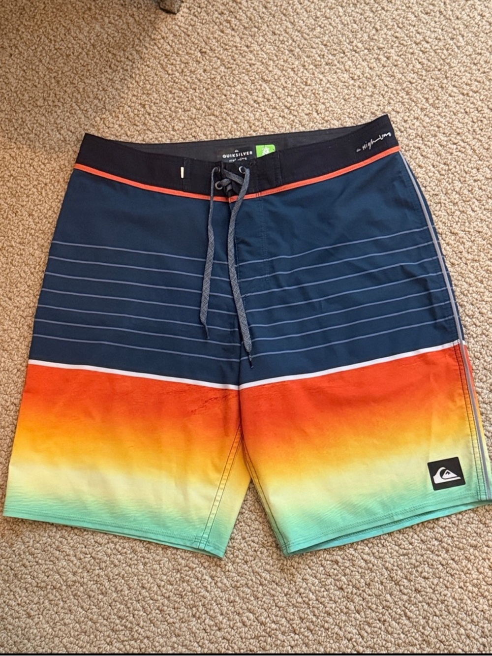 Like New! Quiksilver Multi Colored Print Board Shorts